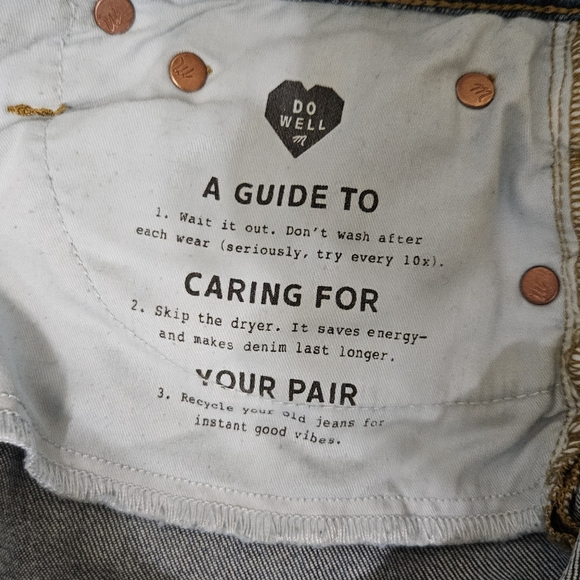 Madewell Blue Denim Shorts Raw Hem Women’s Casual HIGH- RISE - Picture 5 of 13